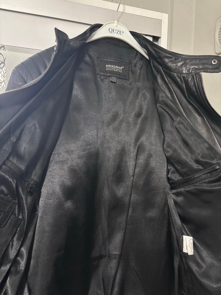 Siyah Deri Fermuarlı Ceket - Görsel 3