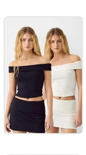 BERSHKA AÇIK OMUZLU ÜST