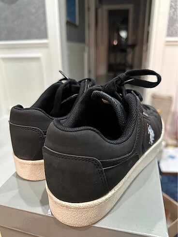 37 Beden siyah Renk U.S polo assn spor ayakkabı