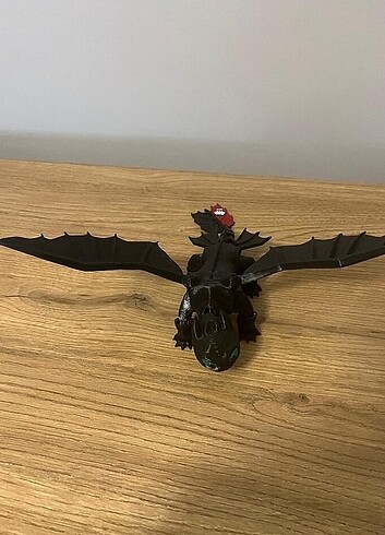 Ejderhanı nasıl eğitirsin gecenin öfkesi toothless