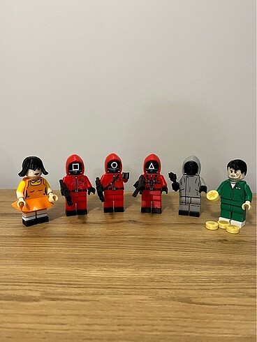 Squid game lego figür set 6 figür