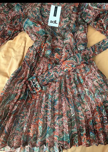 ADL Çok Renkli Desenli Uzun Pliseli Elbise - Görsel 2