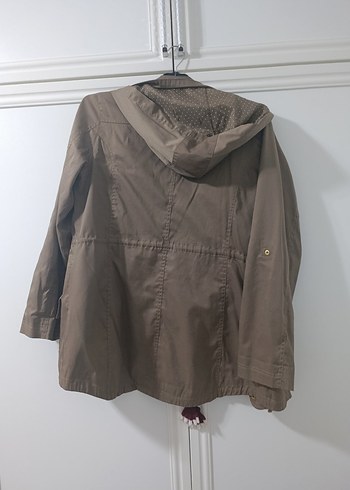 Düğmeli Bej Midi Kadın Ceket - Görsel 4