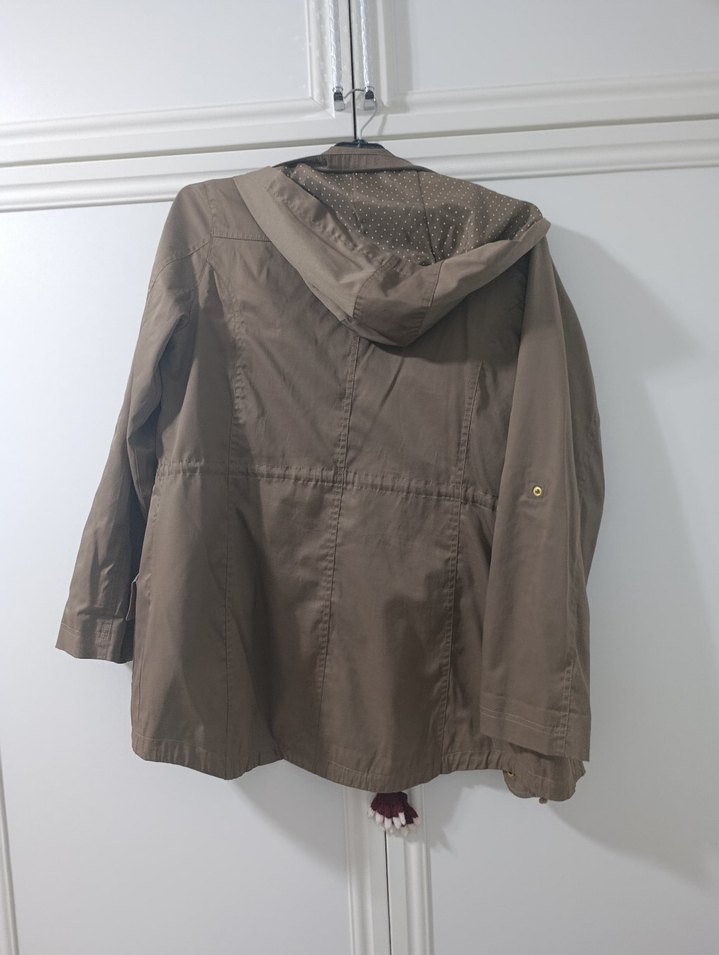 Düğmeli Bej Midi Kadın Ceket - Görsel 4