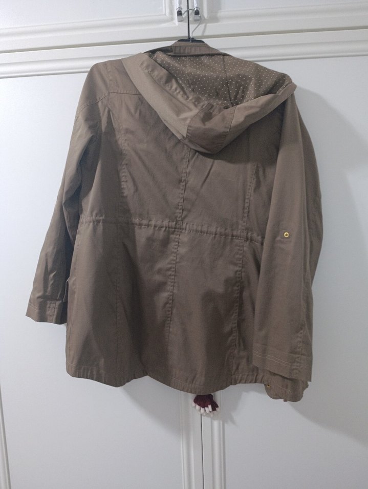 Düğmeli Bej Midi Kadın Ceket - Görsel 2