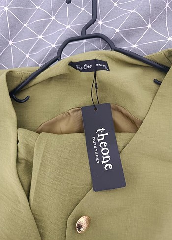 Düğmeli Kolsuz Yeşil Keten Kadın Takım - Görsel 4