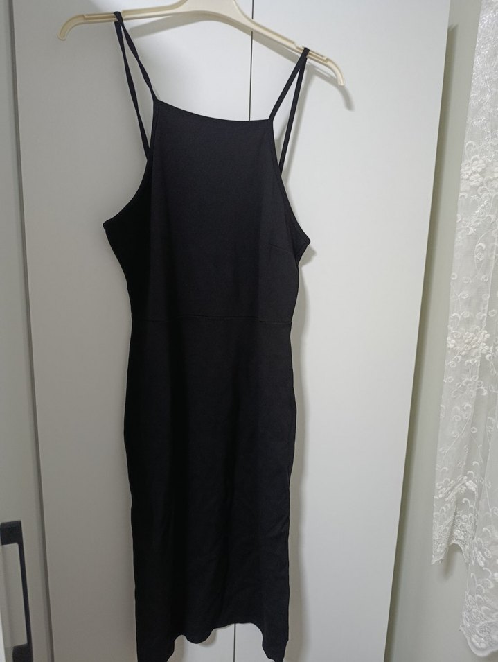 Siyah İnce Askılı Midi Abiye Elbise - Görsel 2