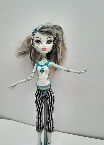 Monsterhigh frankie stein