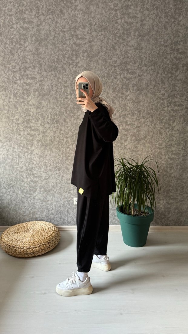 Siyah Rahat Kesim Kadın Takım - Görsel 2