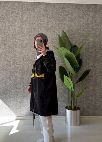 Fendi yağmurluk - Görsel 2