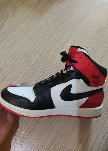 38 Beden Nike air jordan bilek boy kadın ayakkabı HİÇ KULLANILMADI