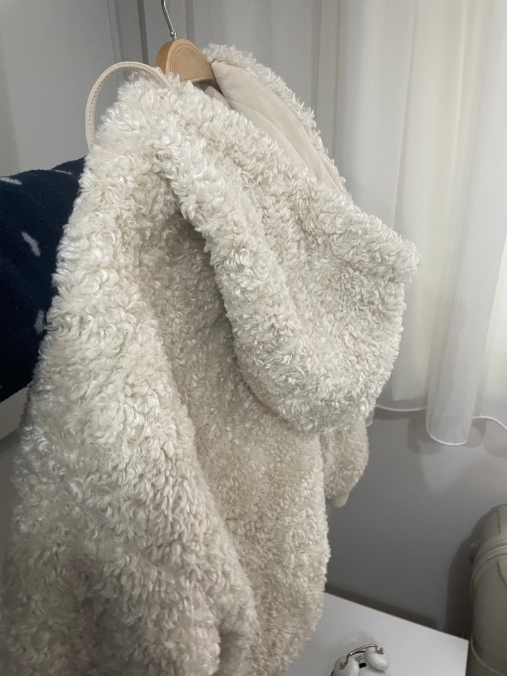 Zara Peluş şapkalı ekru mont- Ceket — görsel 2/7