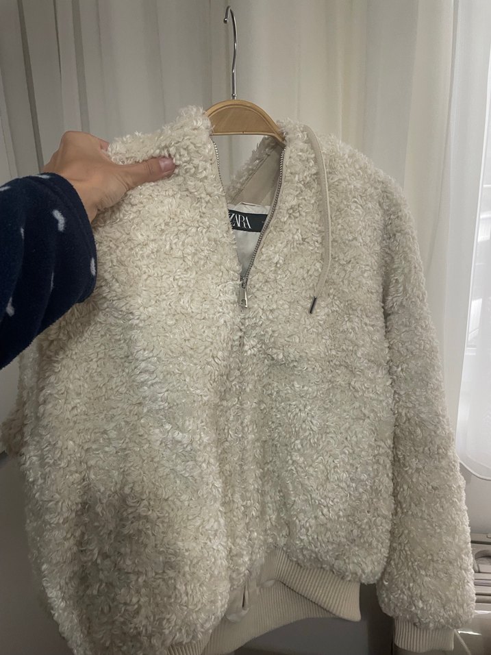 Zara Peluş şapkalı ekru mont- Ceket — görsel 3/7
