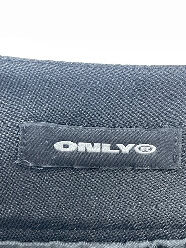 38 Beden siyah Renk Only Mini Etek %70 İndirimli.