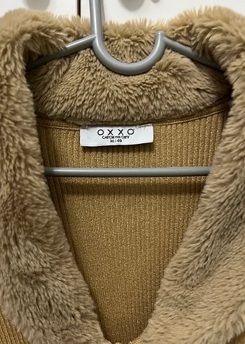 Kürk Detaylı Bej Kadın Triko - Görsel 3