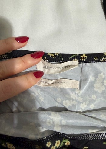 Urban Outfitters Bluz - Görsel 3