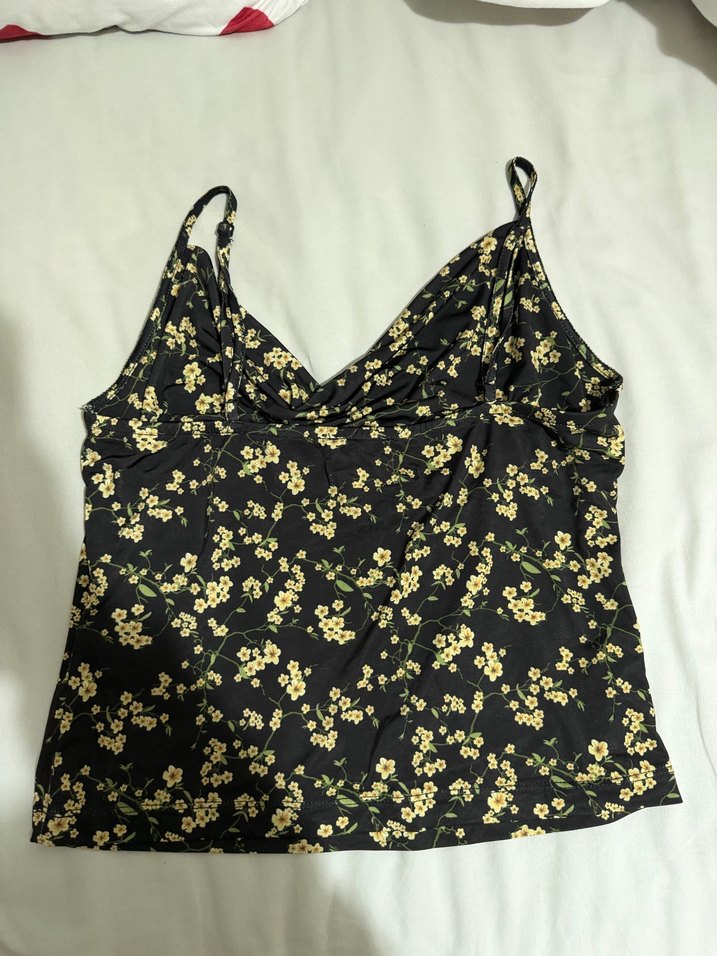 Urban Outfitters Bluz - Görsel 2