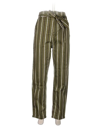 Stradivarius Kumaş Pantolon %70 İndirimli.
