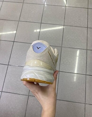 42 Beden camel Renk New Balance v5 990 Sneackers (42)