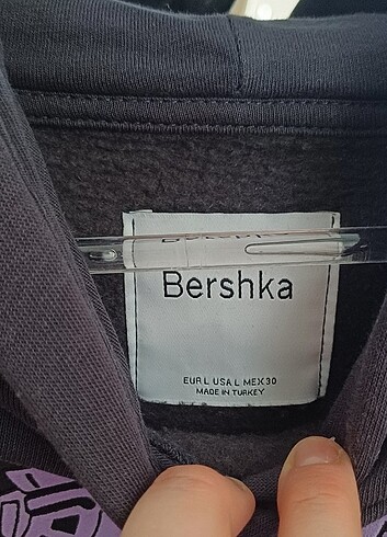 l Beden çeşitli Renk Bershka Baskılı Şardonlu Unisex Gri Sweatshirt