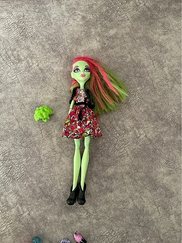 MONSTER HİGH Venüs