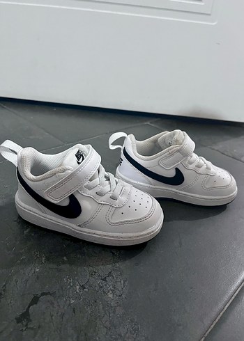 Nike 22