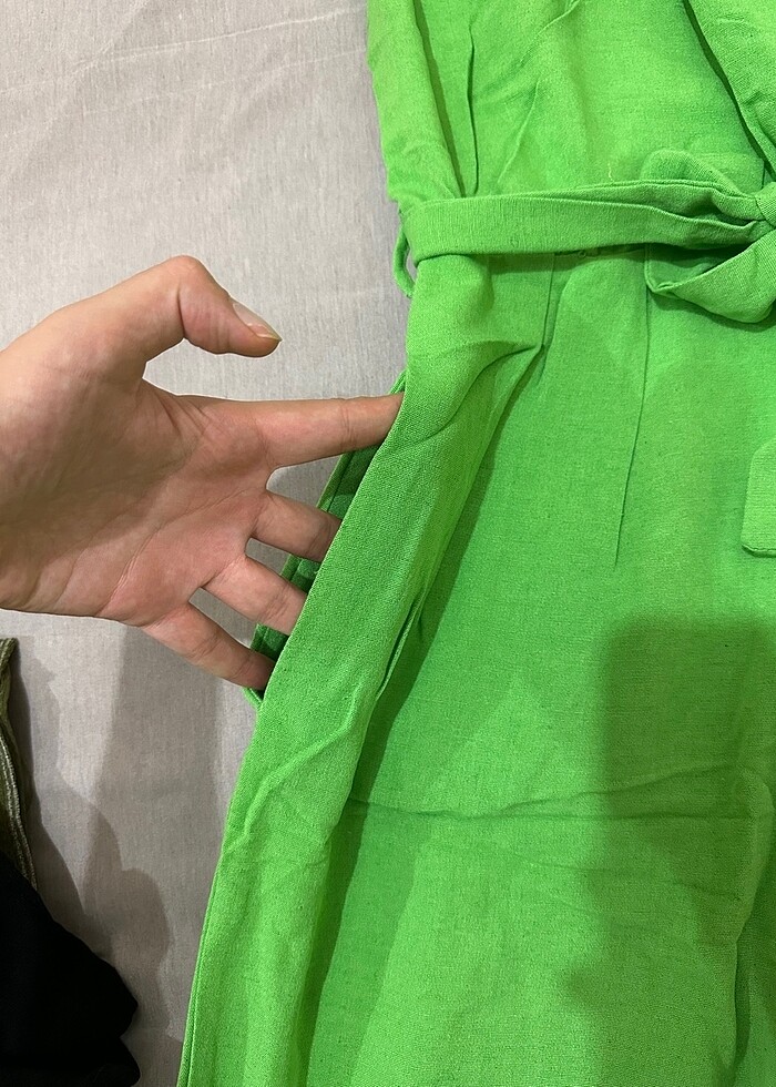 Yeşil tulum hiç giymedim - Görsel 3