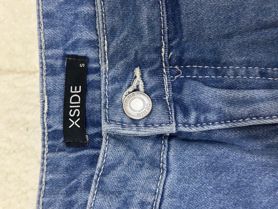 Kadın mavi Pileli Mini Denim Şort - Görsel 3