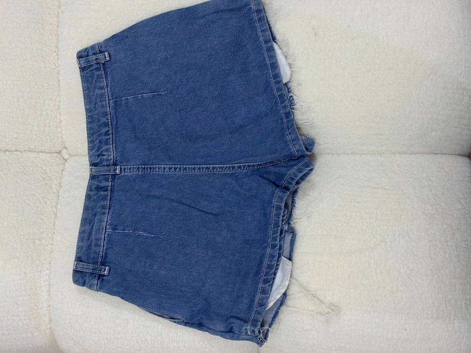 Kadın mavi Pileli Mini Denim Şort - Görsel 2