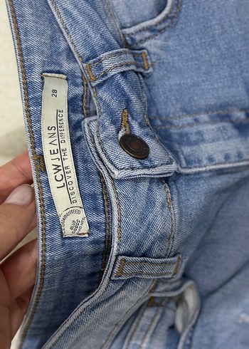 Kadın Mavi Kot Şort Bol Kesim - Görsel 3