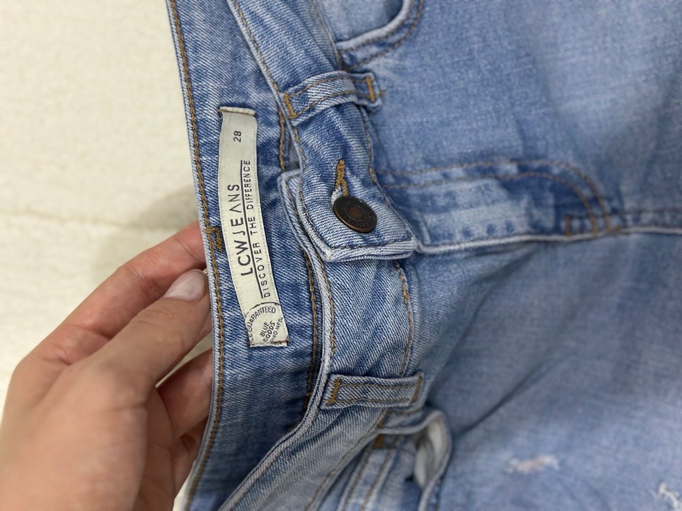 Kadın Mavi Kot Şort Bol Kesim - Görsel 3