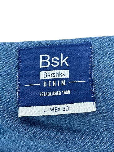 l Beden lacivert Renk Bershka Gömlek %70 İndirimli.