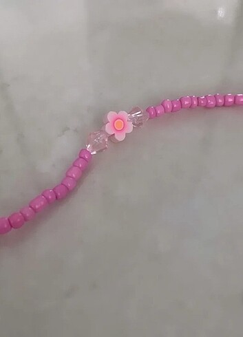 Pembe temalı bileklik 