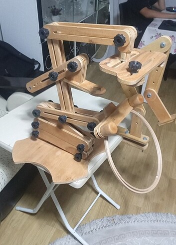 Ayaklı Kasnak Tutucu