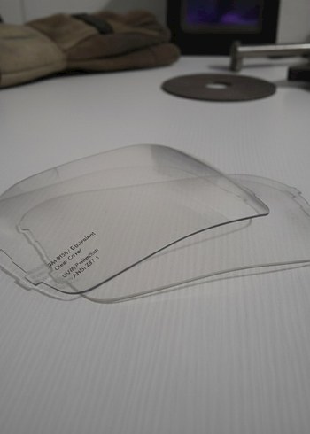 3M Speedglas 100 Serisi Kaynak Maskesi Ön Muhafaza Camı - Görsel 2