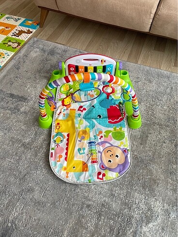 Fisher price piyanolu oyun halısı