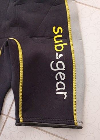 8 Yaş Beden Erkek Çocuk Sub-Gear Kısa Kollu Neopren Mayo