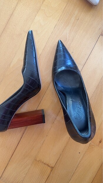 38 Beden stiletto