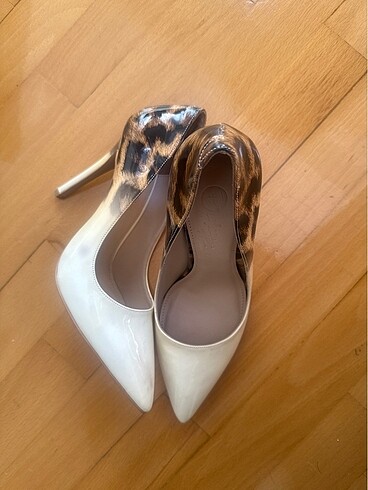 38 Beden stiletto