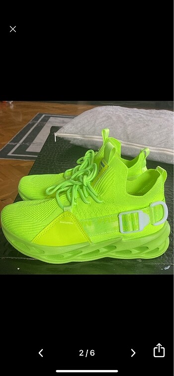 Diğer Neon spor ayakkabı