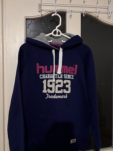 Hummel hoodie