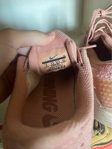 36,5 Beden orijinal nike ayakkabı