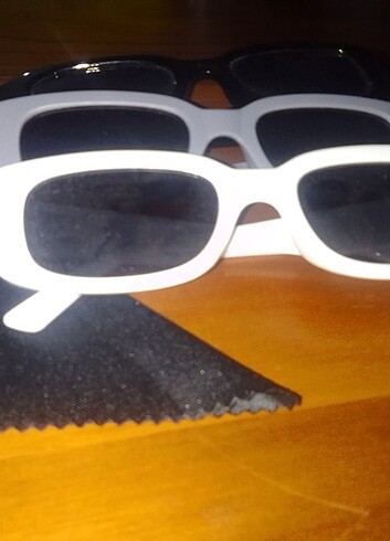 3 adet gözlük silme bezi yanında verilecek - Görsel 2