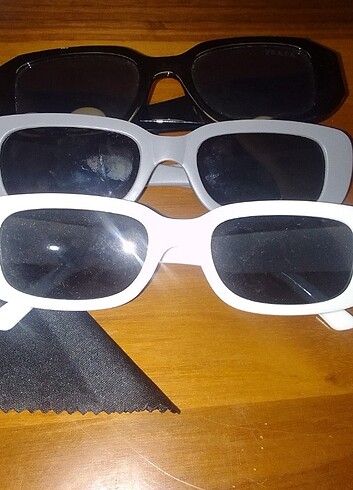 3 adet gözlük silme bezi yanında verilecek - Görsel 4