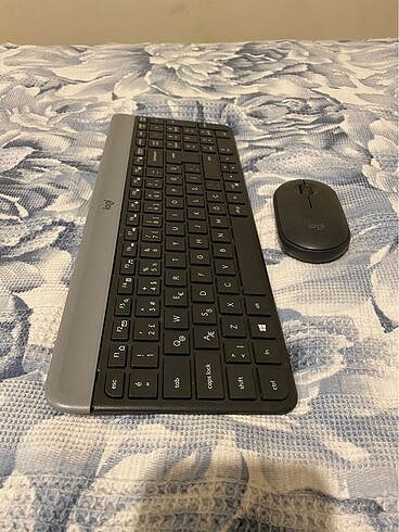 logitech mk470 klavye mouse set