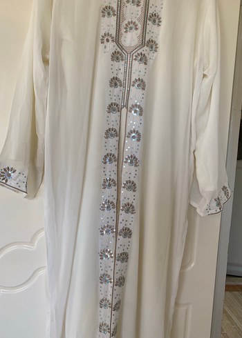 Uzun Kollu İşlemeli Bohem Elbise - Görsel 3