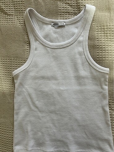 Addax crop