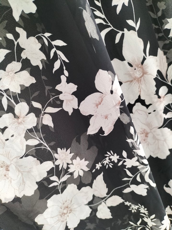 Çiçek Desenli Uzun Romantik Kadın Elbise - Görsel 2