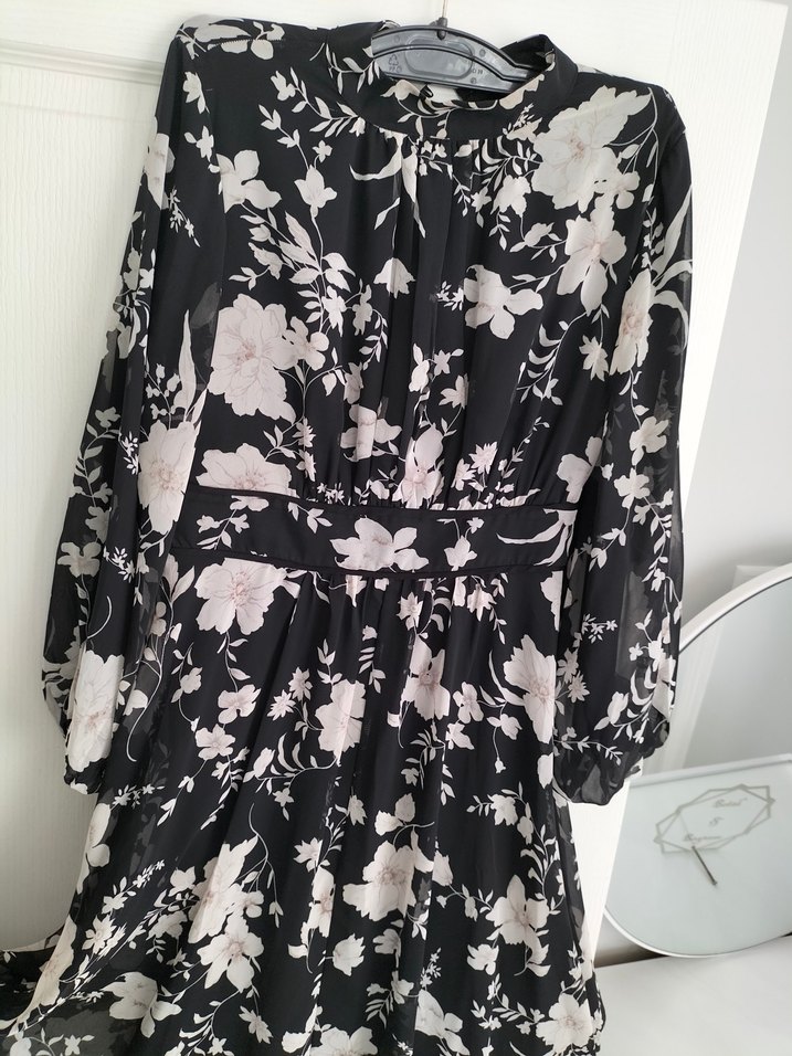 Çiçek Desenli Uzun Romantik Kadın Elbise - Görsel 3