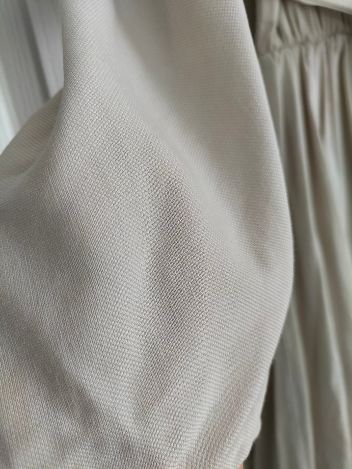 Bej Uzun Keten Elbise - Görsel 2